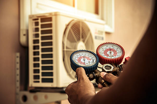 Professional Hvac technician working in Plainville, CT
